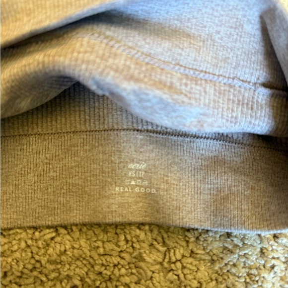 top - Picture 2 of 2